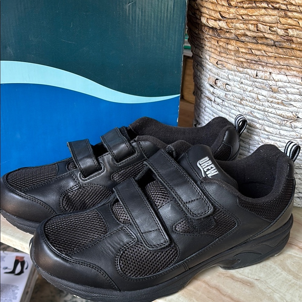 Lightning by Drew Black Velcro Sneakers size 12.5 4W leather